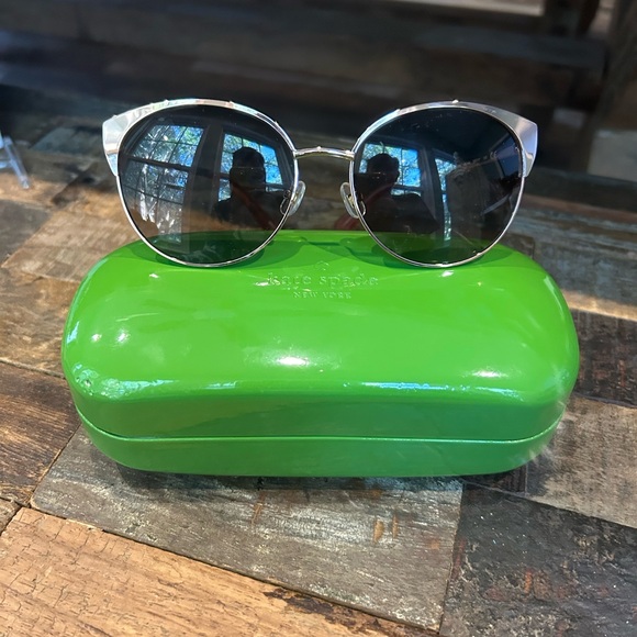 Kate Spade Rose Gold Metallic Sunglasses in Green Wink Wink KS  Case, Preloved - Picture 1 of 14